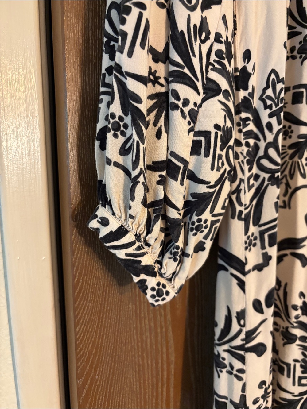 Women's Cream and Black Printed Maxi Dress - Picture 3 of 5